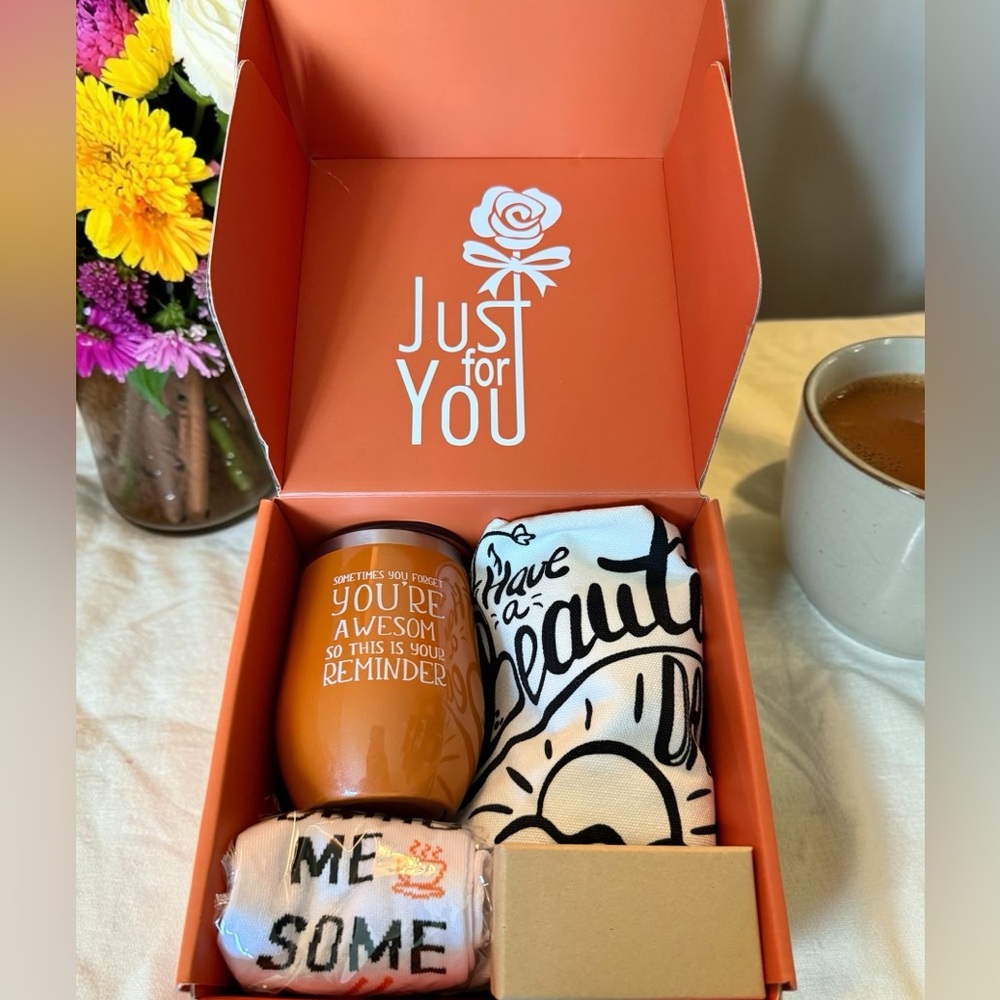 Women’s Motivational Box Gift Set - Orange NWT